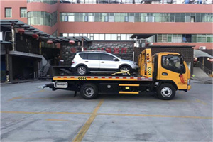 开平附近汽车拖车电话